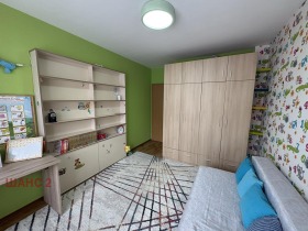 ���� ��� ���� 3-����� | Imot.bg � ����� ������ 8