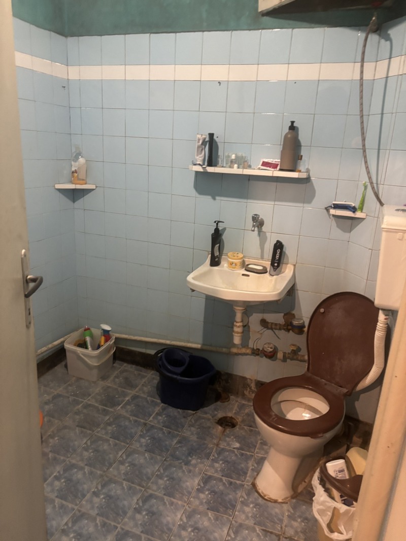 Дава под наем СТАЯ, гр. Пловдив, Център, снимка 3 - Стаи под наем - 53460624