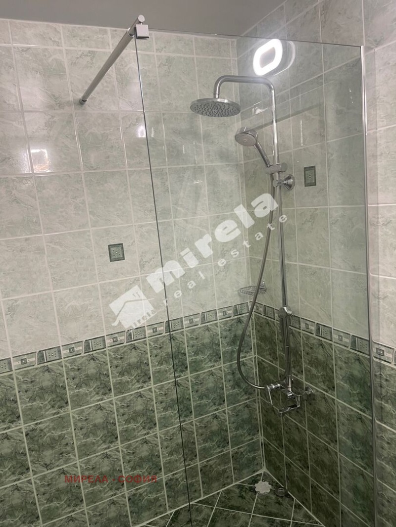 De inchiriat  1 dormitor Sofia , Țentâr , 63 mp | 65458903 - imagine [9]