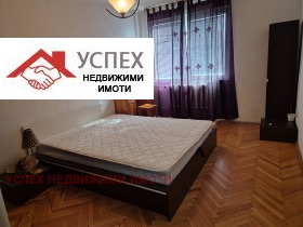 3 Schlafzimmer Dianabad, Sofia 16