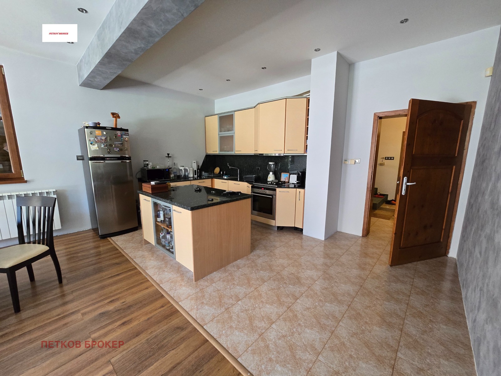 Дава под наем КЪЩА, гр. София, гр. Банкя, снимка 2 - Къщи - 54343745