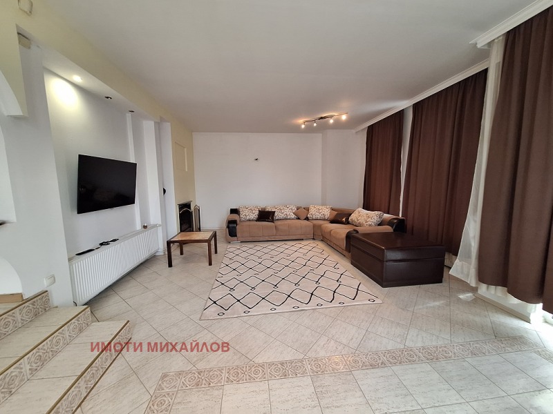 Para alugar  Casa Sofia , Simeonovo , 400 m² | 90272506 - imagem [3]