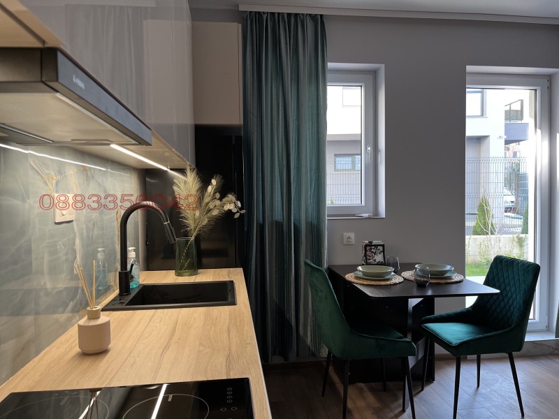 Издаје се  1 спаваћа соба Софија , Витоша , 119 м2 | 32794222 - слика [2]