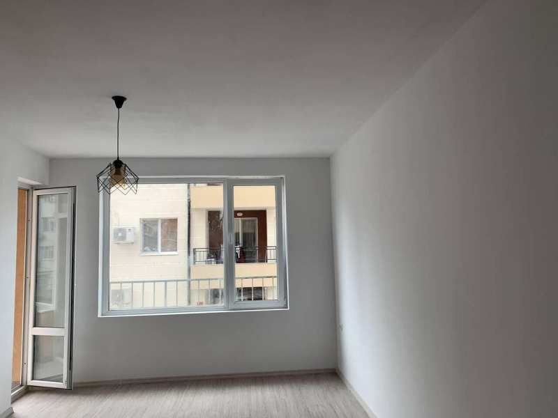 Til leie  1 soverom Burgas , Meden rudnik - zona V , 70 kvm | 81387722 - bilde [2]