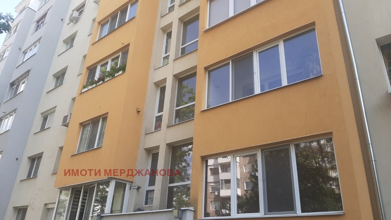 En renta  2 dormitorios Stara Zagora , Tsentar , 75 metros cuadrados | 43466241