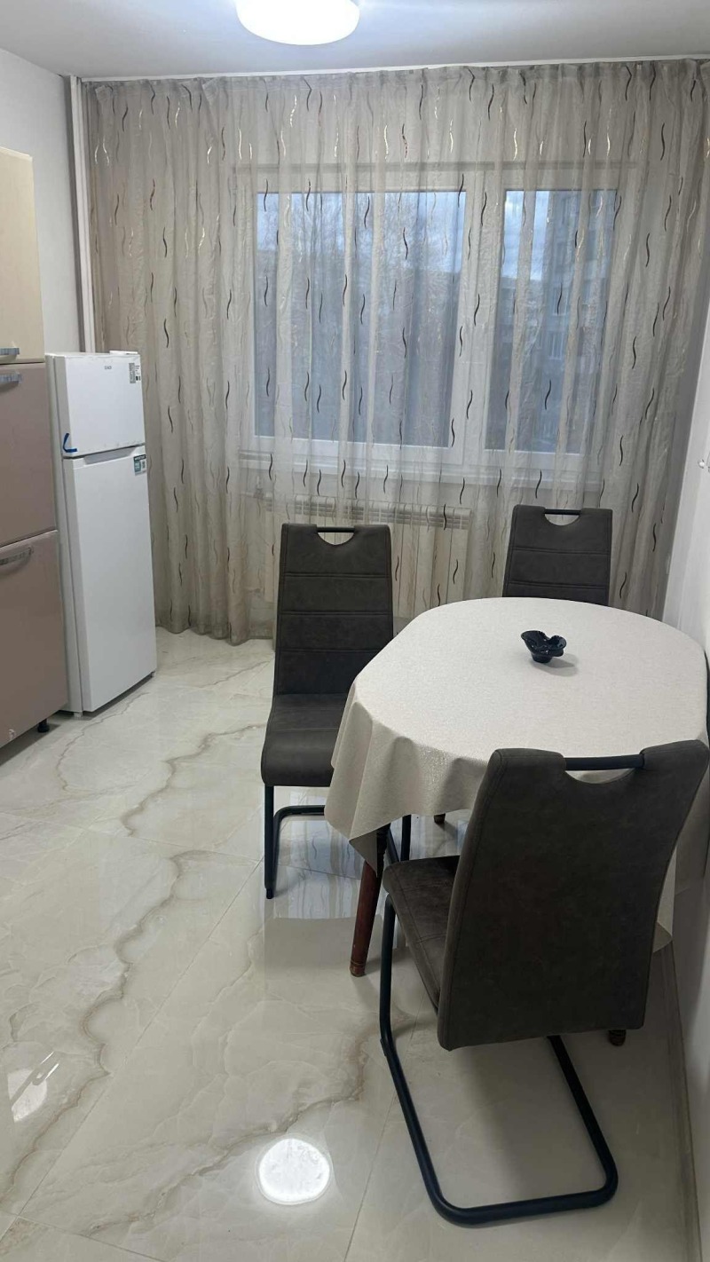 Дава под наем 3-СТАЕН, гр. София, Разсадника, снимка 6 - Апартаменти - 53094640