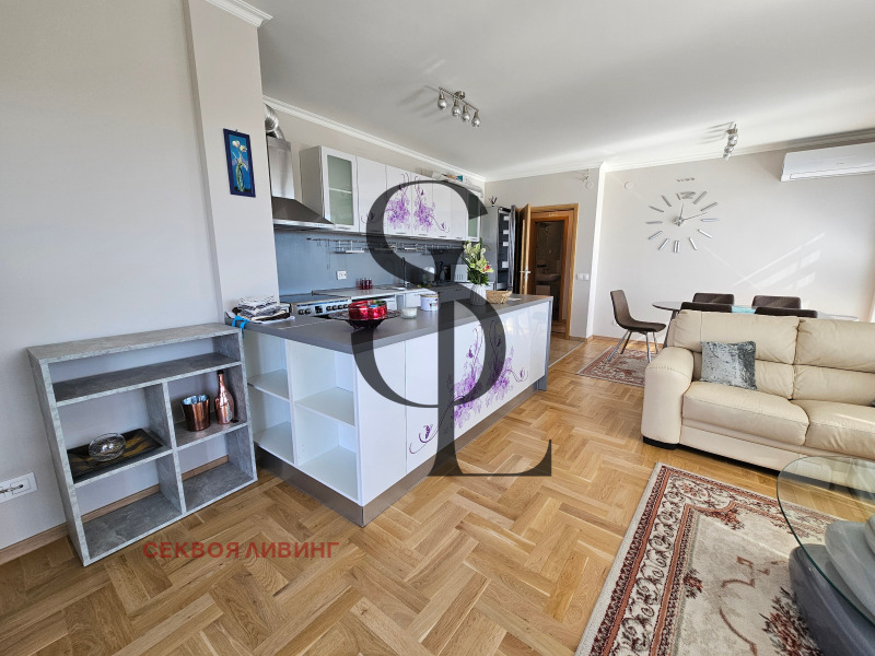 En renta  3 dormitorios Sofia , Tsentar , 150 metros cuadrados | 63273425 - imagen [3]