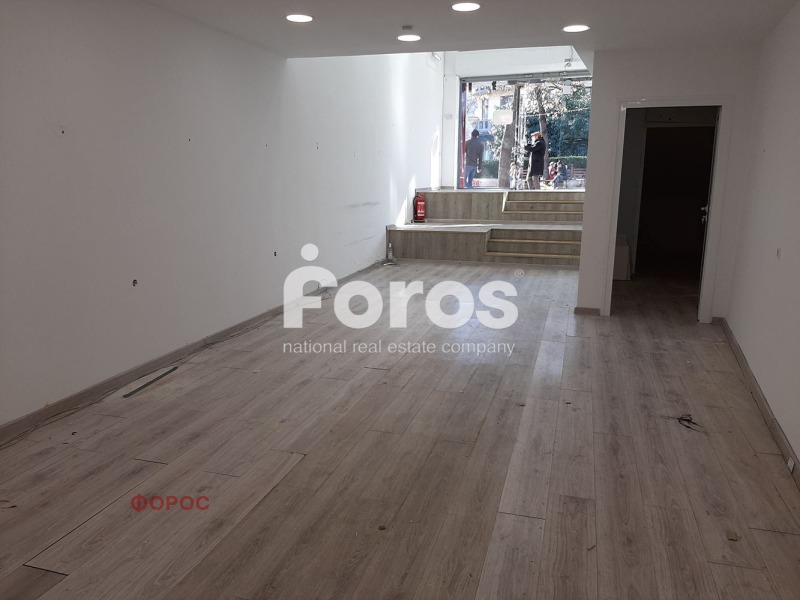 Дава под наем МАГАЗИН, гр. Бургас, Център, снимка 5 - Магазини - 52007993