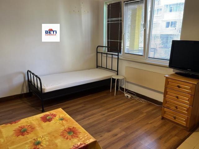 Дава под наем СТАЯ, гр. София, Борово