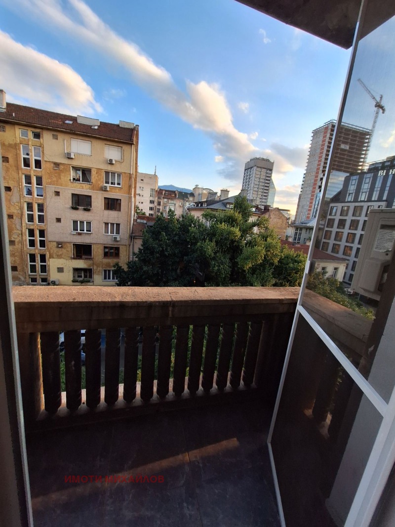 Zu vermieten  1 Schlafzimmer Sofia , Zentar , 88 qm | 12139754 - Bild [6]