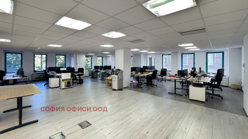 Te huur  Kantoor Sofia , Tsentar , 300 m² | 96353568 - afbeelding [3]