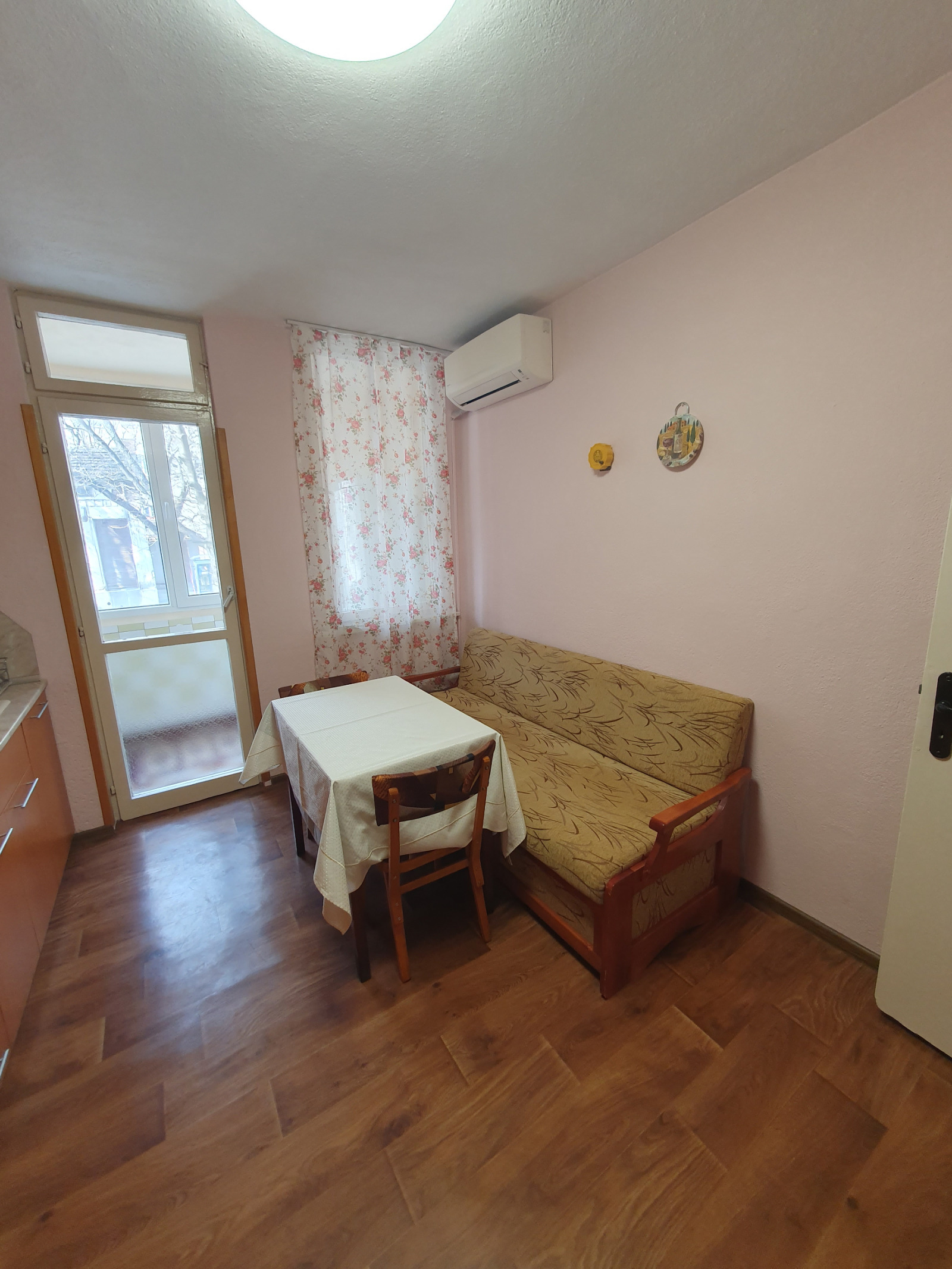 Дава под наем 4-СТАЕН, гр. Стара Загора, Център, снимка 2 - Апартаменти - 53992131