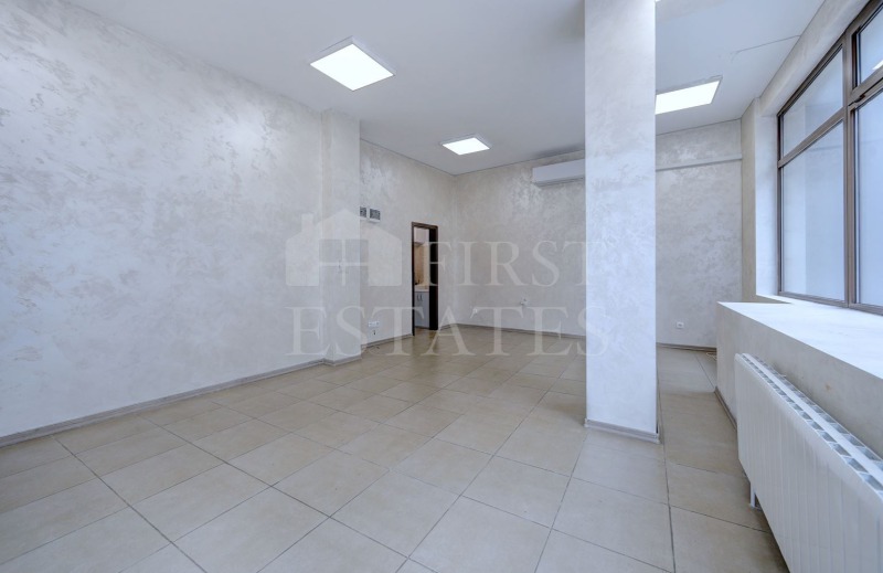 A louer  Bureau Sofia , Tsentar , 51 m² | 78485584 - image [7]