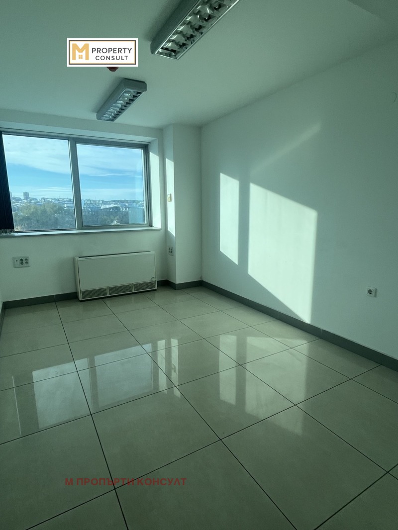 Para alugar  Escritório Pleven , Chirok centar , 24 m² | 75857050