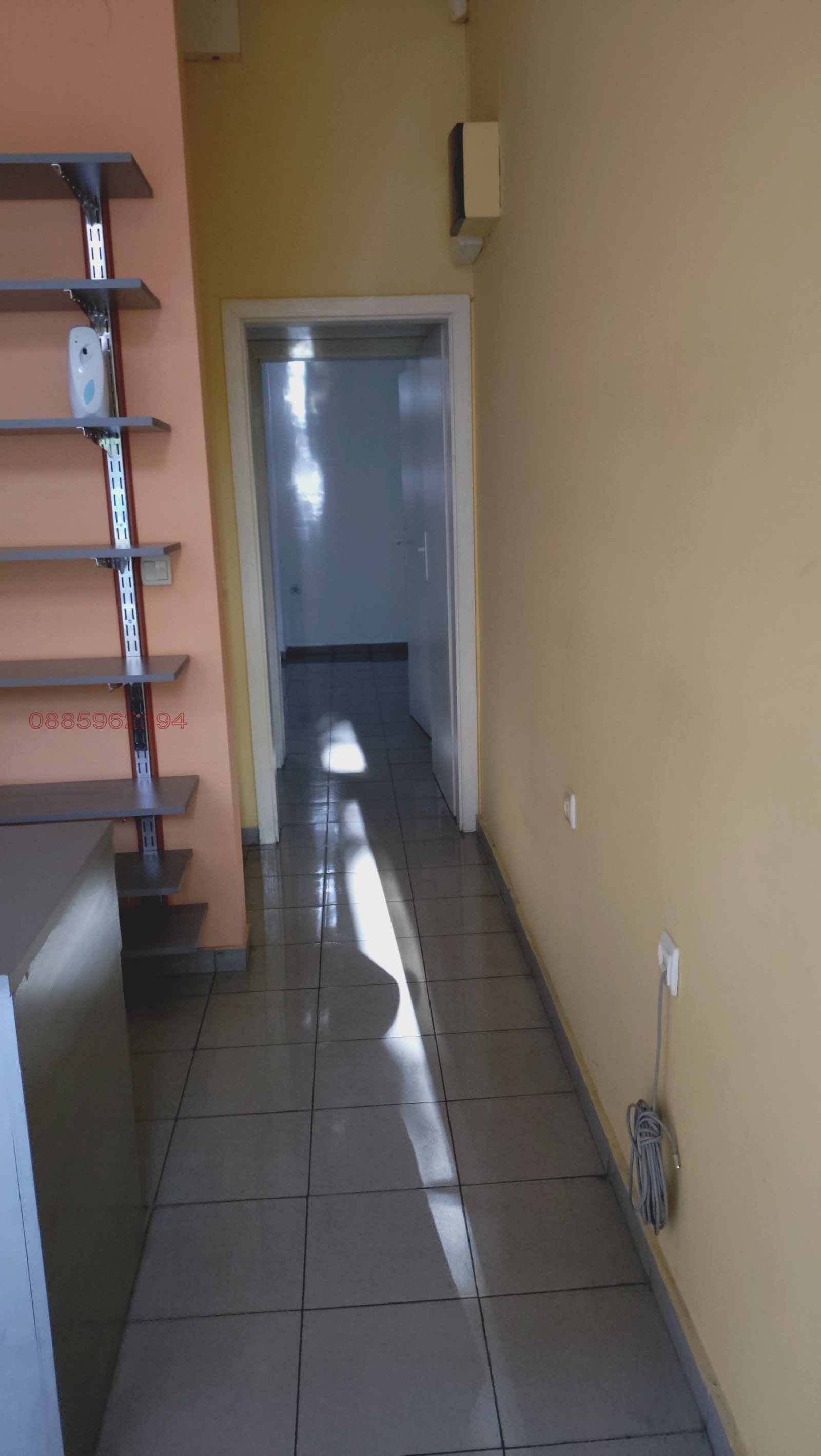 Дава под наем МАГАЗИН, гр. София, Зона Б-19, снимка 5 - Магазини - 53948667