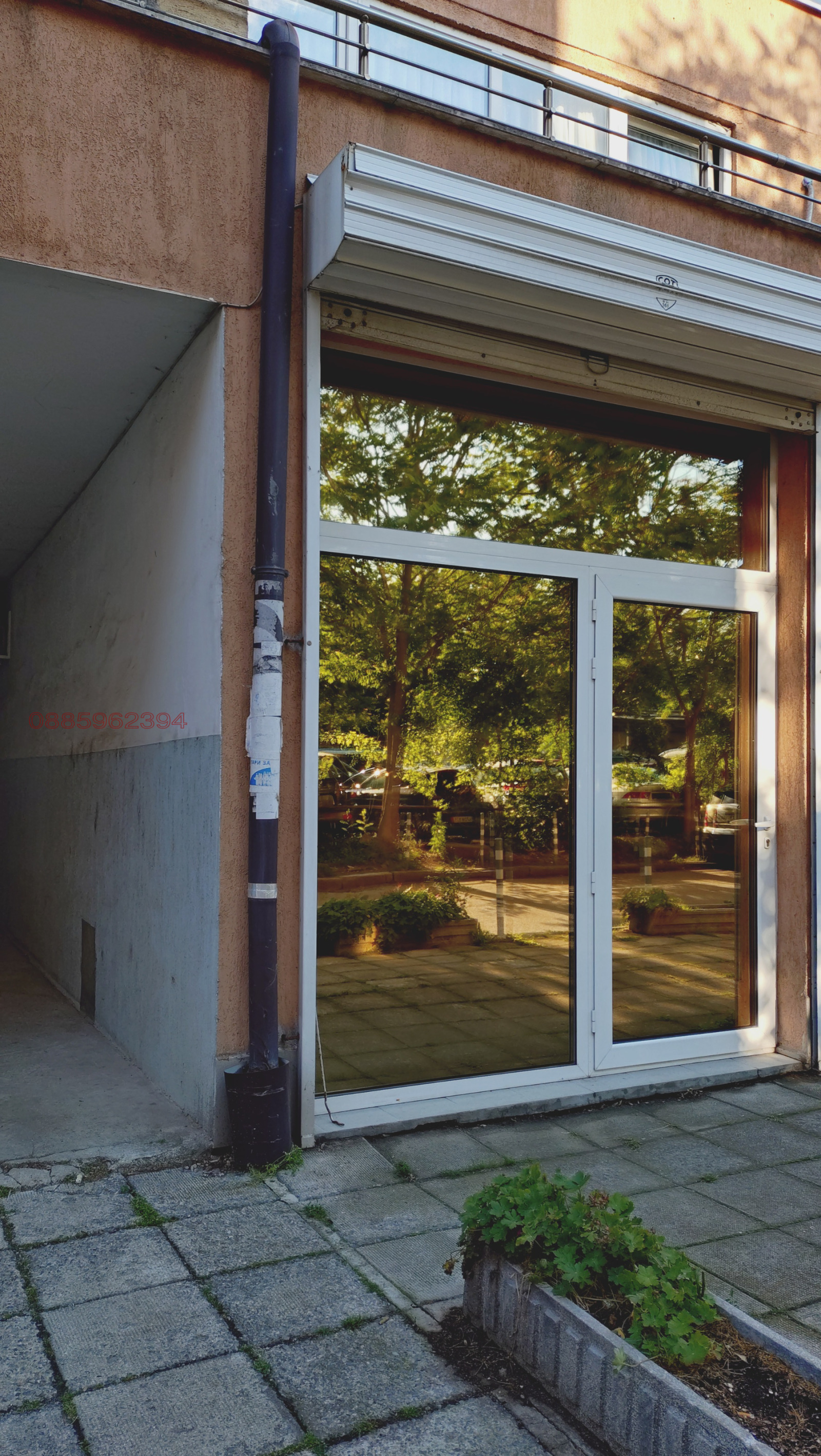 Дава под наем МАГАЗИН, гр. София, Зона Б-19, снимка 2 - Магазини - 53948667