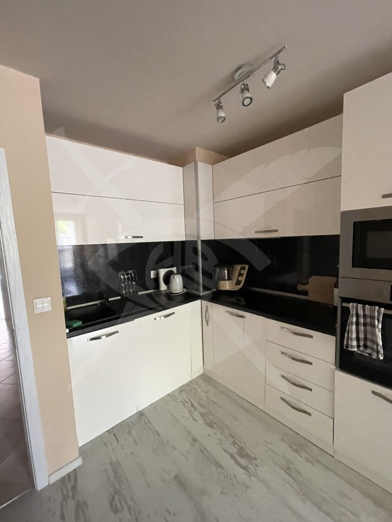 Te huur  1 slaapkamer Varna , Okrazjna bolnitsa-Generali , 80 m² | 96572876