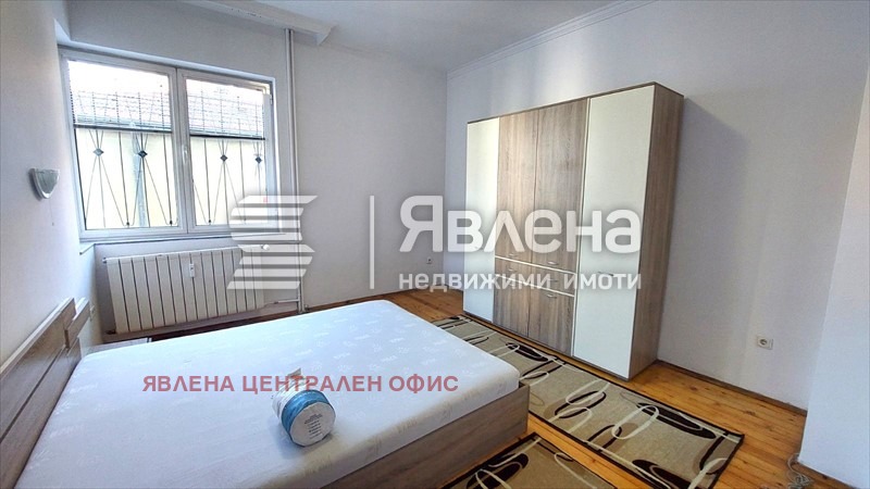 Дава под наем 2-СТАЕН, гр. София, Център, снимка 4 - Апартаменти - 56352211