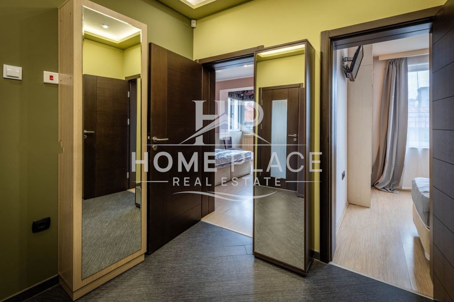 Дава под наем 3-СТАЕН, гр. Варна, Център, снимка 13 - Апартаменти - 54107708