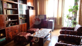 2 makuuhuonetta Tsentar, Veliko Tarnovo