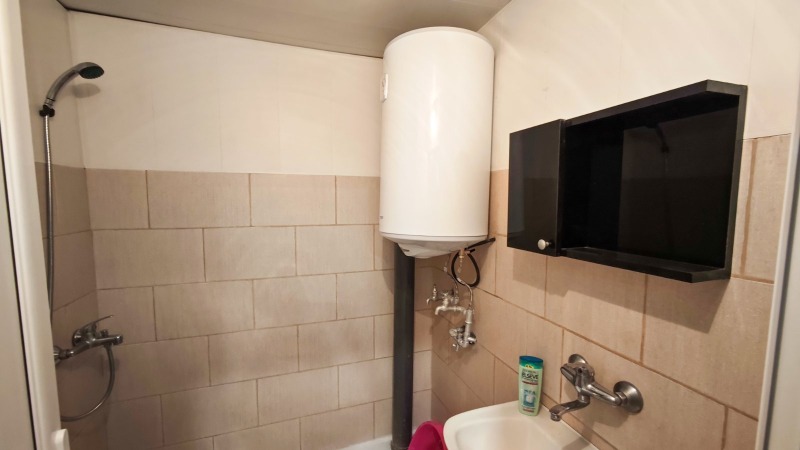 Дава под наем 3-СТАЕН, гр. Търговище, Център, снимка 9 - Апартаменти - 52374315