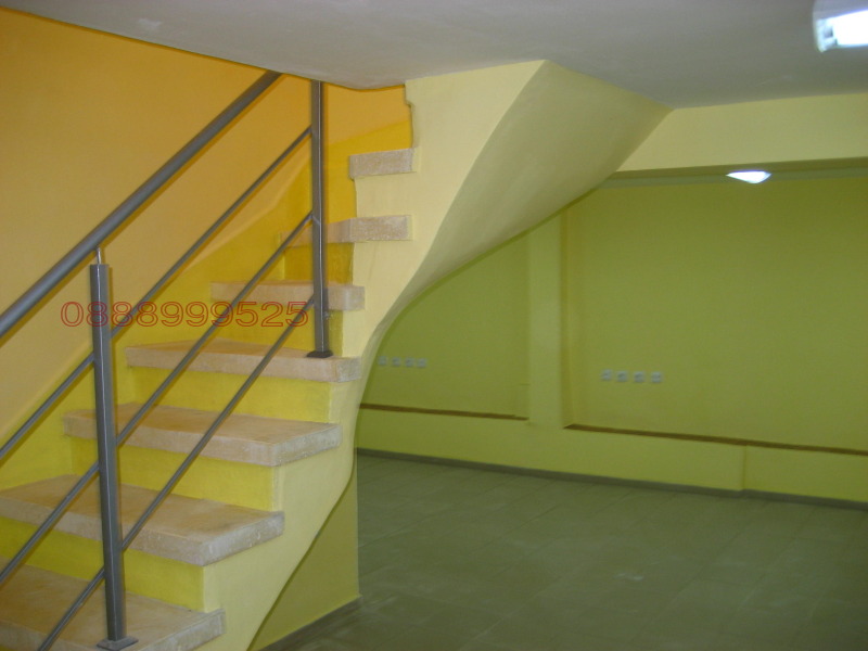 Дава под наем ПРОМ. ПОМЕЩЕНИЕ, гр. Варна, Колхозен пазар, снимка 5 - Производствени сгради - 52784622