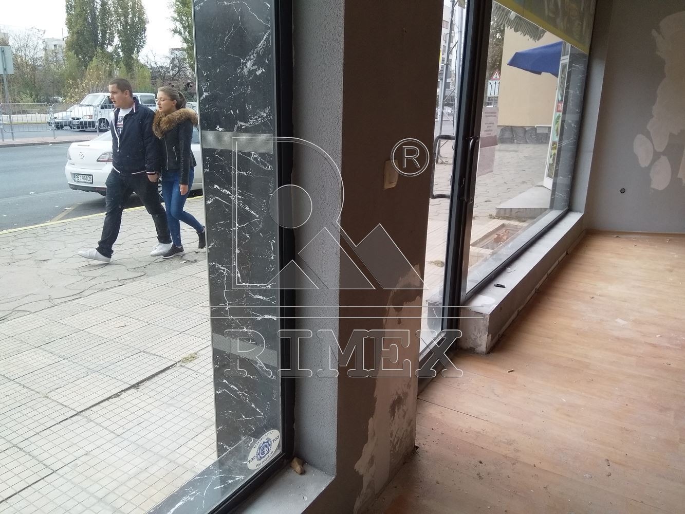 Дава под наем МАГАЗИН, гр. Пловдив, Център, снимка 4 - Магазини - 54130380