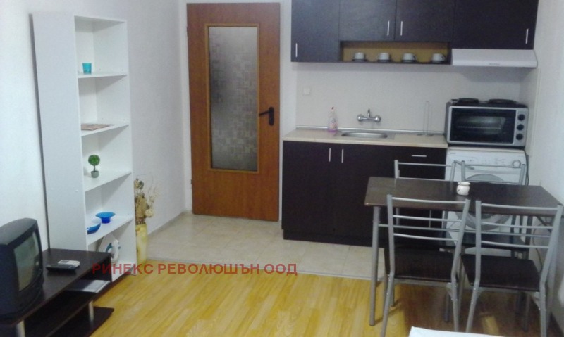 Te huur  Studio Burgas , Lazur , 30 m² | 17680681 - afbeelding [2]