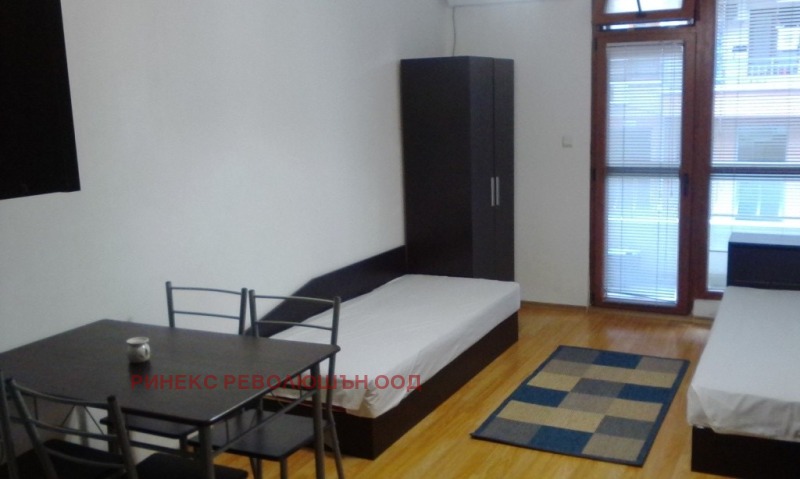 Te huur  Studio Burgas , Lazur , 30 m² | 17680681