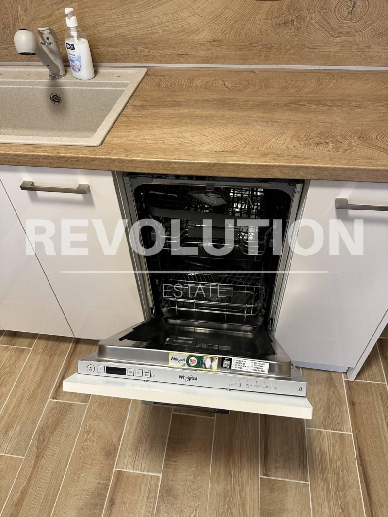 De inchiriat  1 dormitor Varna , Țentâr , 55 mp | 83070826 - imagine [2]