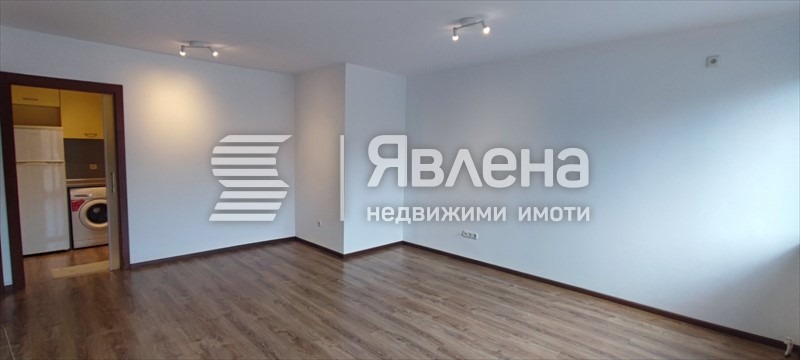 Издаје се  1 спаваћа соба Софија , Центар , 65 м2 | 80859428 - слика [5]