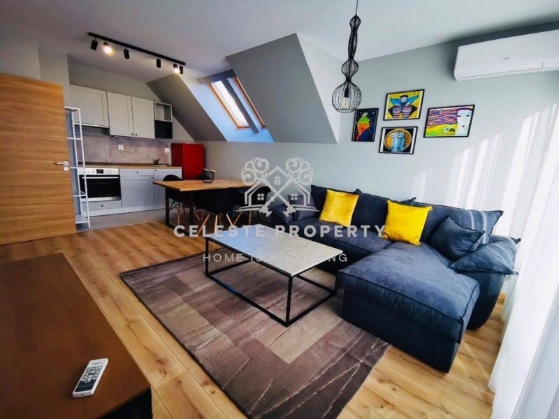 Дава под наем 2-СТАЕН, гр. София, Център