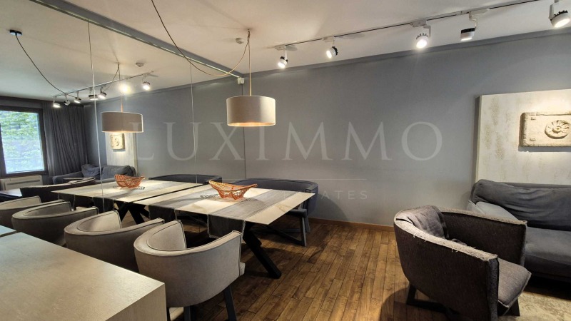 Дава под нем  3-стаен, град София, Център • 1 190 EUR • ID 59974922 — holmes.bg - [1] 