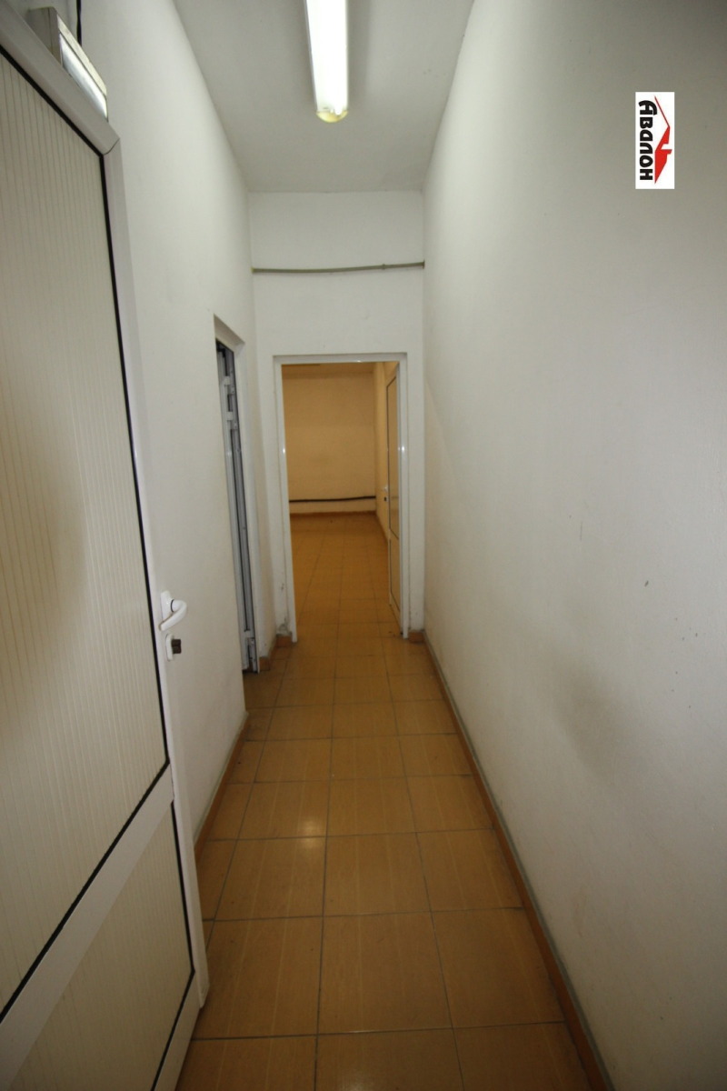 K pronájmu  Průmyslová budova Ruse , Čarodejka - Sever , 550 m2 | 23556221 - obraz [9]
