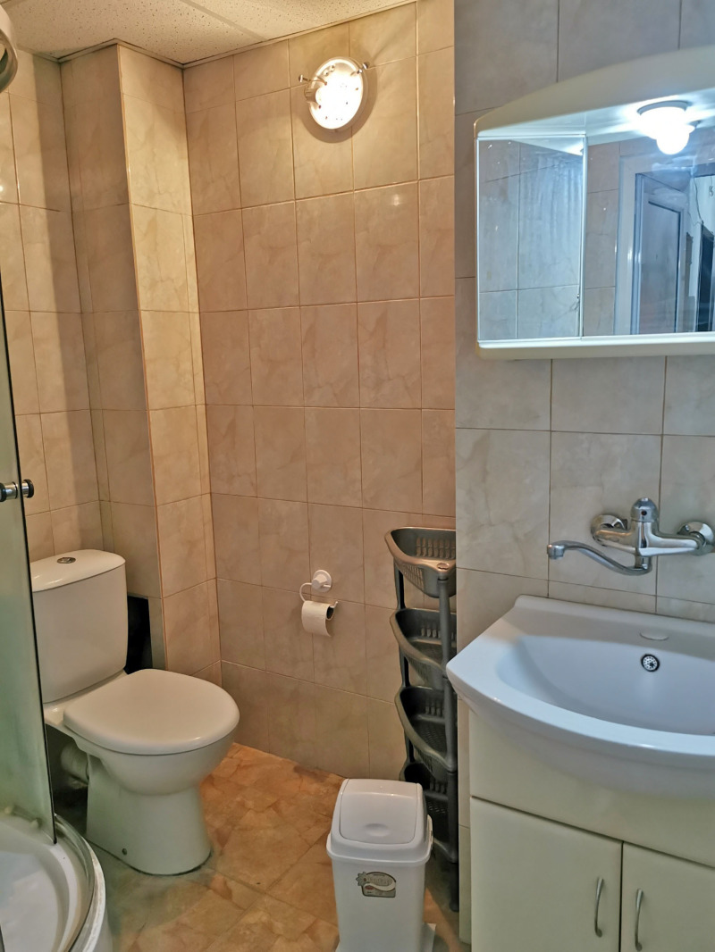 For Rent  1 bedroom Plovdiv , Tsentar , 62 sq.m | 78373827 - image [6]