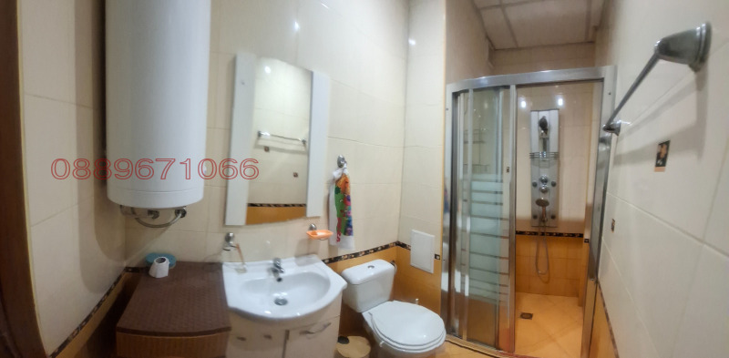 Дава под наем 2-СТАЕН, гр. Пловдив, Кючук Париж, снимка 10 - Апартаменти - 53413150