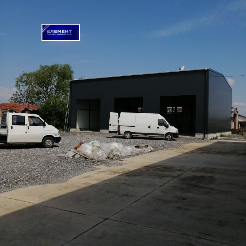 En renta  Almacenamiento Plovdiv , Industrialna zona - Sever , 770 metros cuadrados | 55716012 - imagen [2]