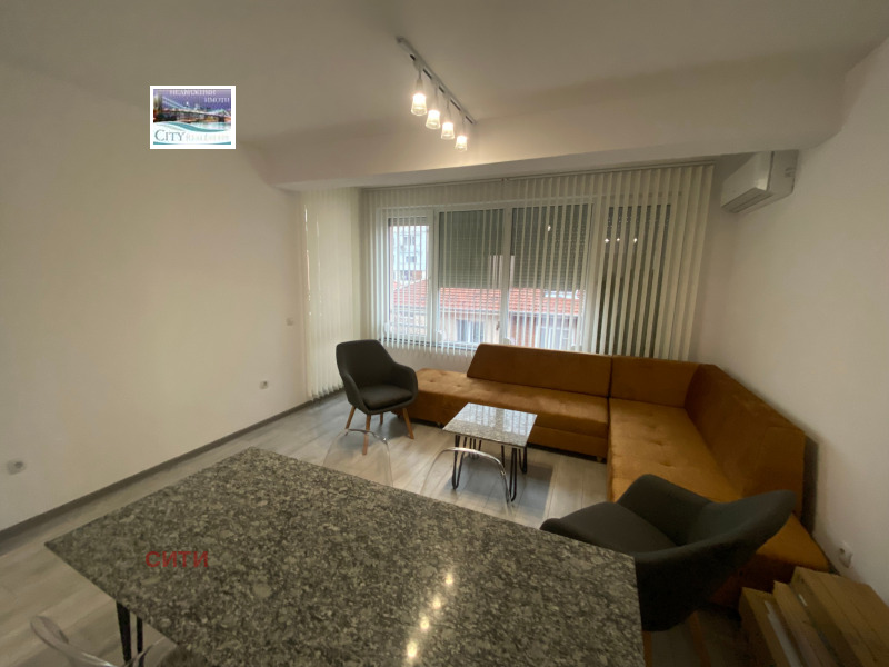 Дава под наем 2-СТАЕН, гр. Пловдив, Център, снимка 2 - Апартаменти - 52686665