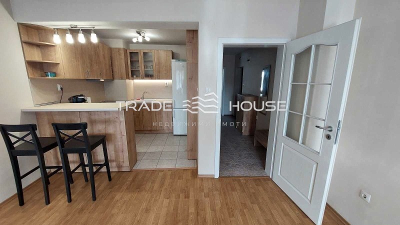 Дава под наем 2-СТАЕН, гр. Пловдив, Гагарин, снимка 2 - Апартаменти - 53438081