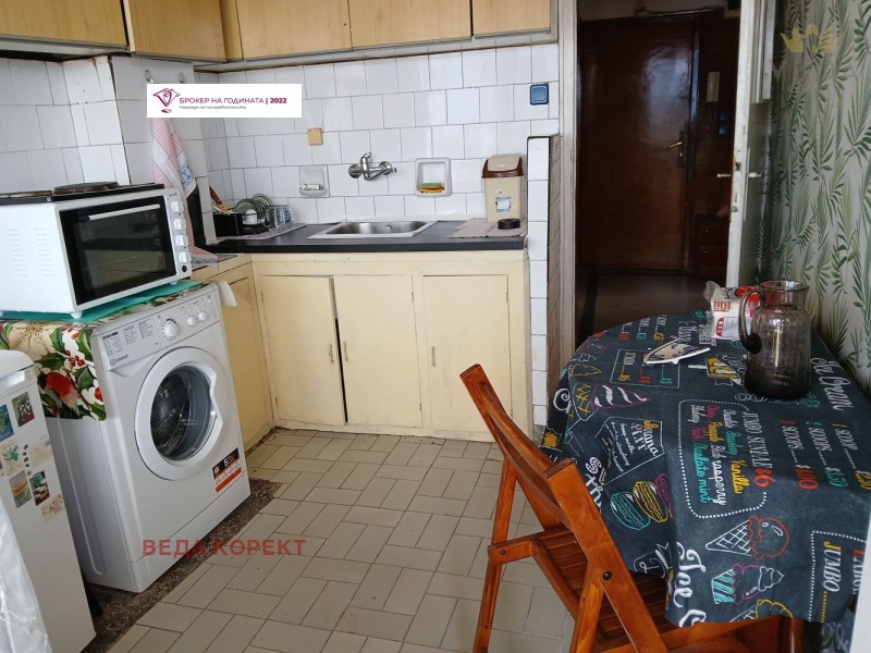 Дава под наем  3-стаен град София , Център , 100 кв.м | 46801221 - изображение [2]