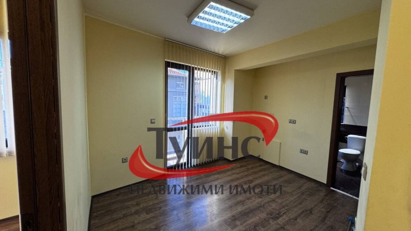 Da affittare  Ufficio Plovdiv , Tsentar , 60 mq | 53842823 - Immagine [3]