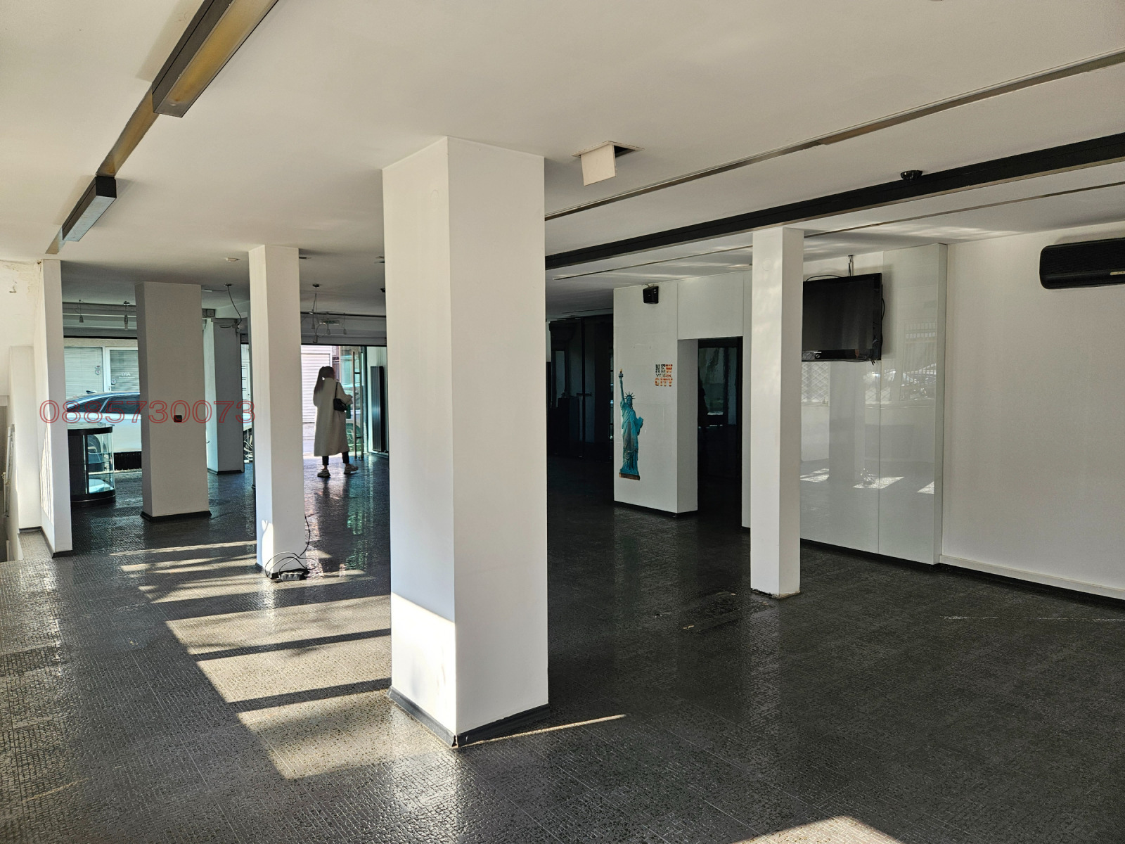 Дава под наем МАГАЗИН, гр. София, Иван Вазов, снимка 9 - Магазини - 53945133