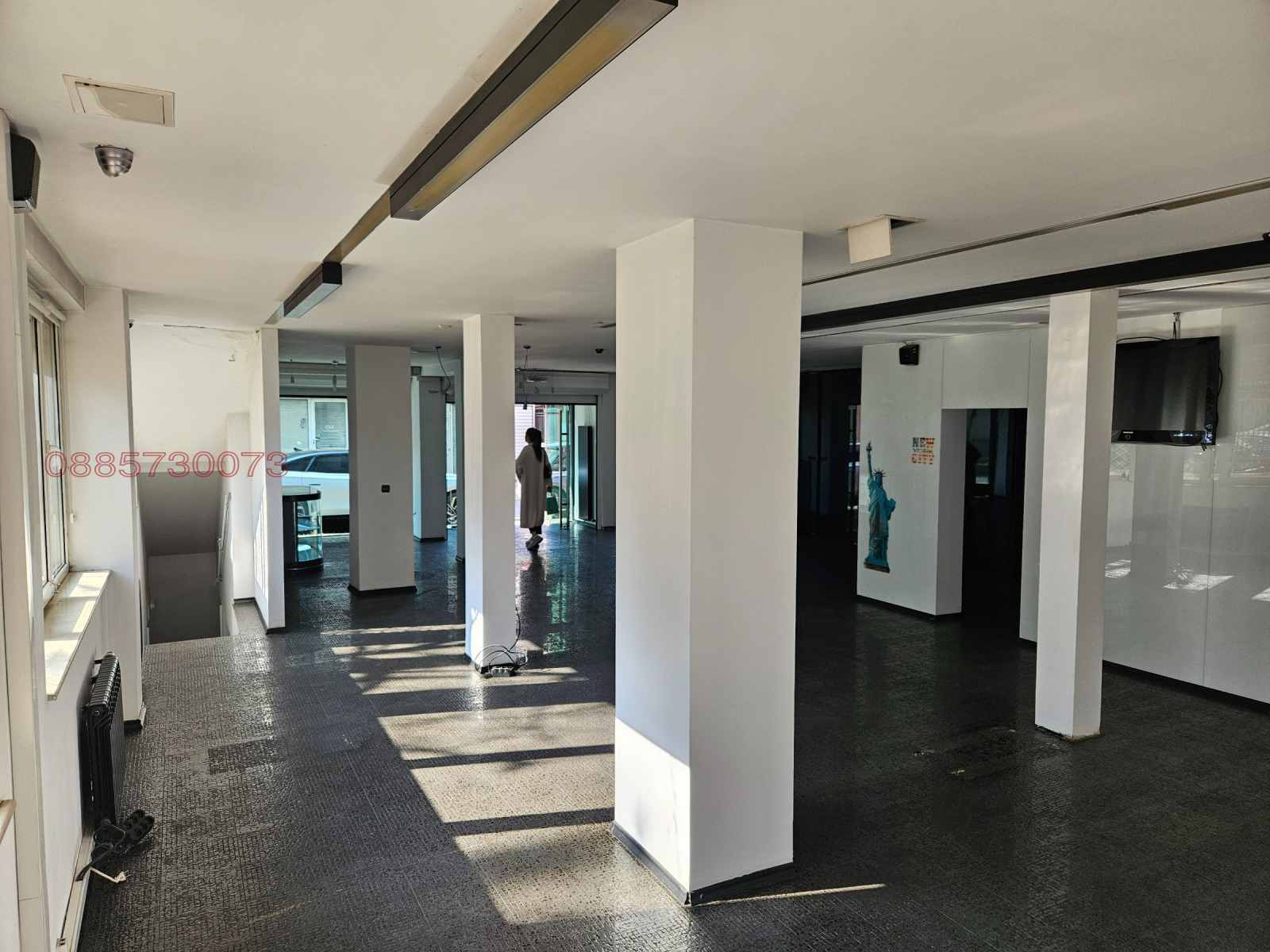 Дава под наем МАГАЗИН, гр. София, Иван Вазов, снимка 8 - Магазини - 53945133