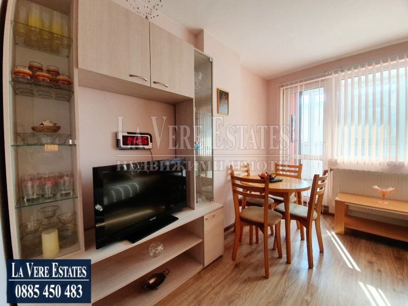 For Rent  1 bedroom Ruse , Vazrazhdane , 60 sq.m | 14698769