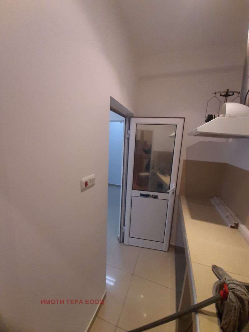 Дава под наем ОФИС, гр. Варна, Колхозен пазар, снимка 4 - Офиси - 53214323