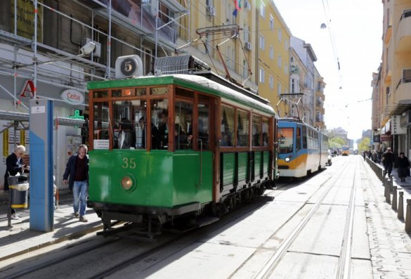 Дава под наем 3-СТАЕН, гр. София, Лозенец, снимка 12 - Апартаменти - 52410086