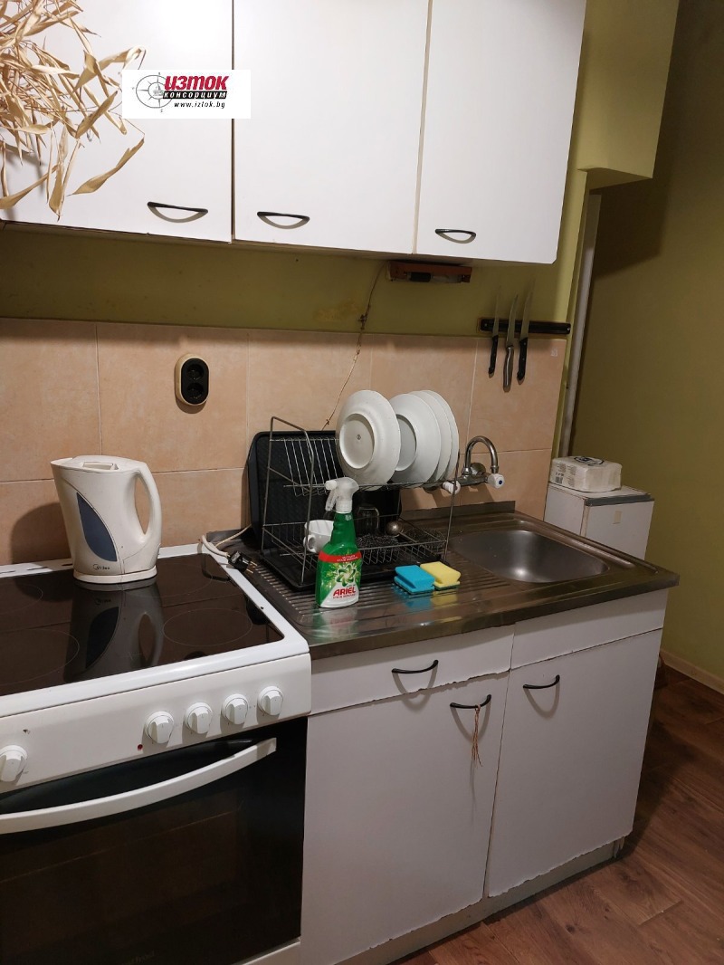 Дава под наем 3-СТАЕН, гр. София, Лозенец, снимка 12 - Апартаменти - 52410086