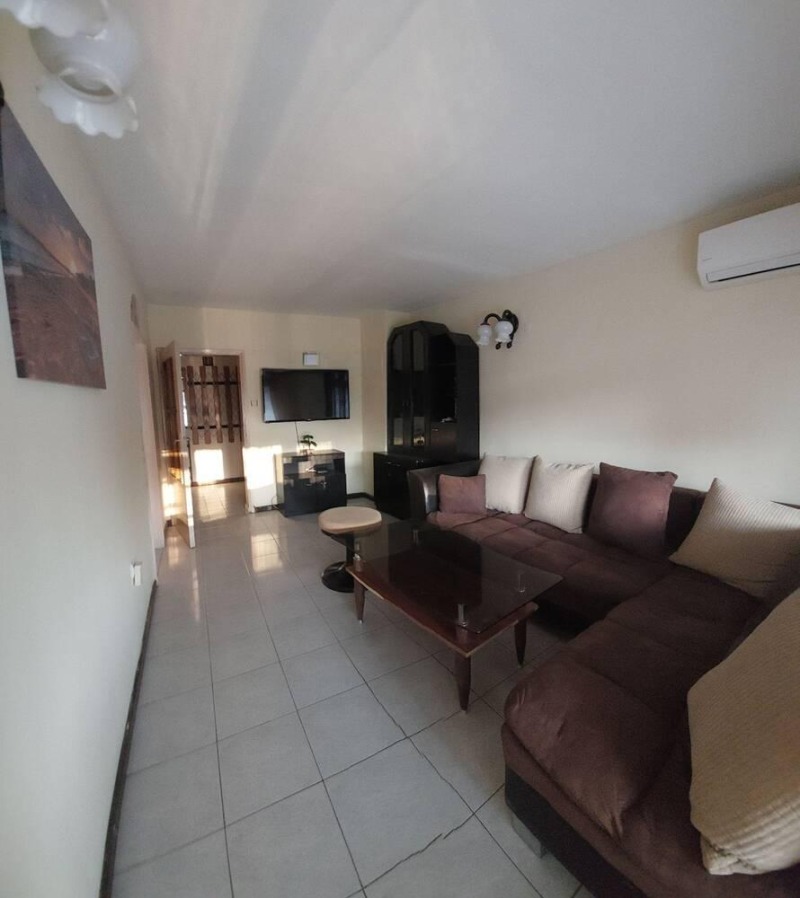Te huur  3 slaapkamers Plovdiv , Mladezjki Chalm , 90 m² | 35568368