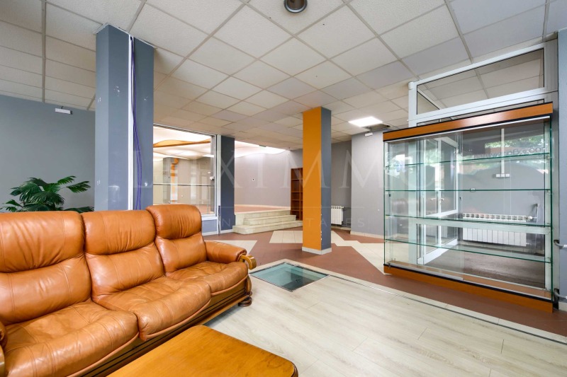 Til leje  Butik Sofia , Strelbishte , 556 kvm | 42421239 - billede [3]