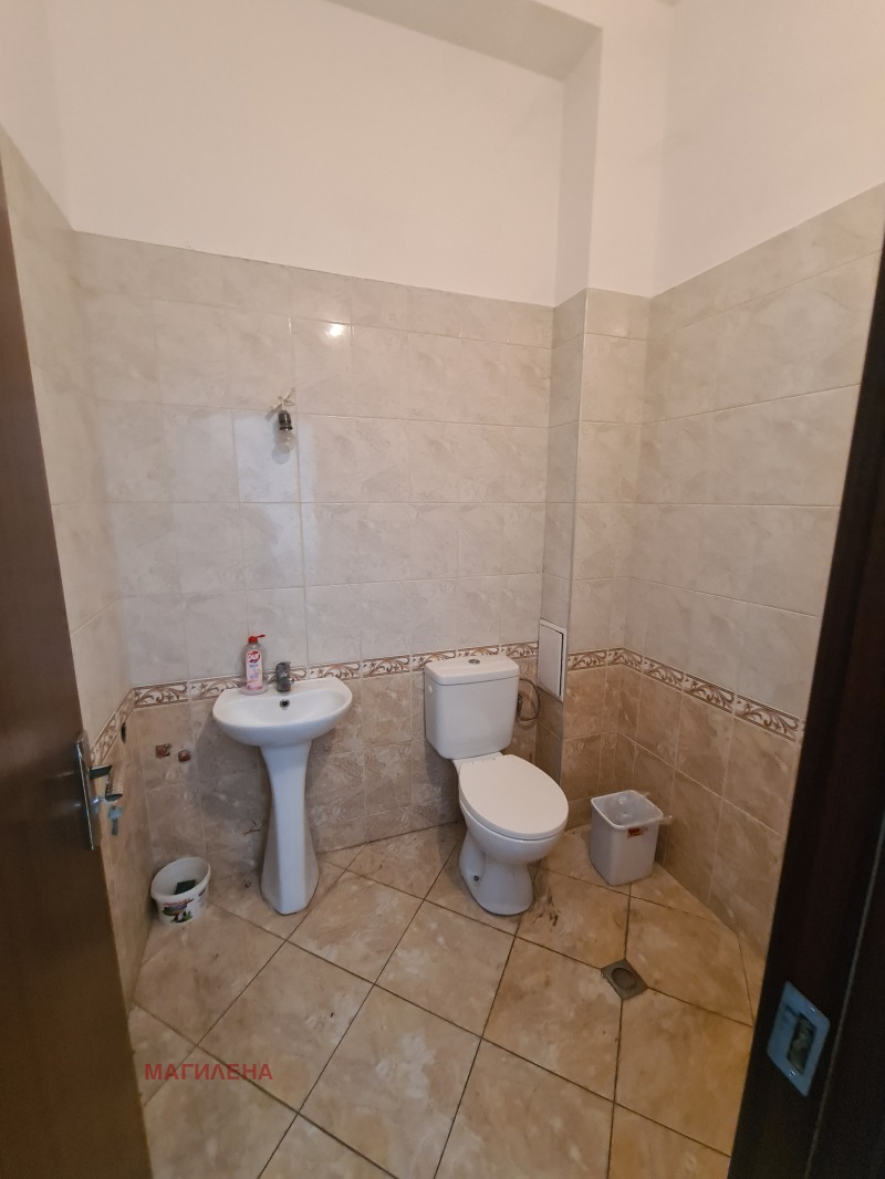 En renta  Comercio Plovdiv , Vastanicheski , 70 metros cuadrados | 60587553 - imagen [4]